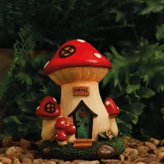 B&M Assorted Mushroom House Ornament With Glowing Solar Light 5 B&M Assorted Mushroom House Ornament With Glowing Solar Light - Image 5